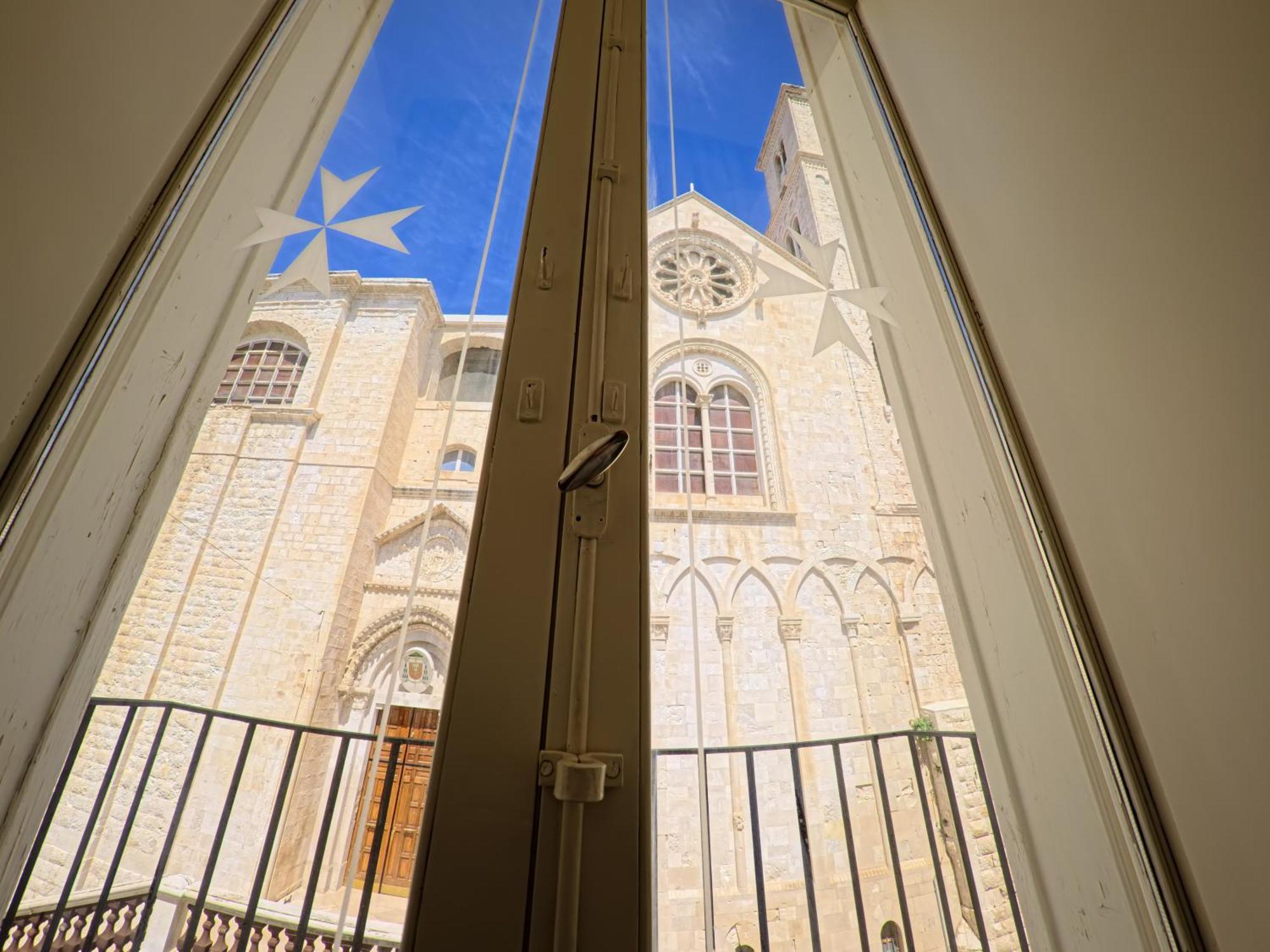 Palazzo Framarino Dei Malatesta - Noble Floor - XIV Century 焦维纳佐 外观 照片