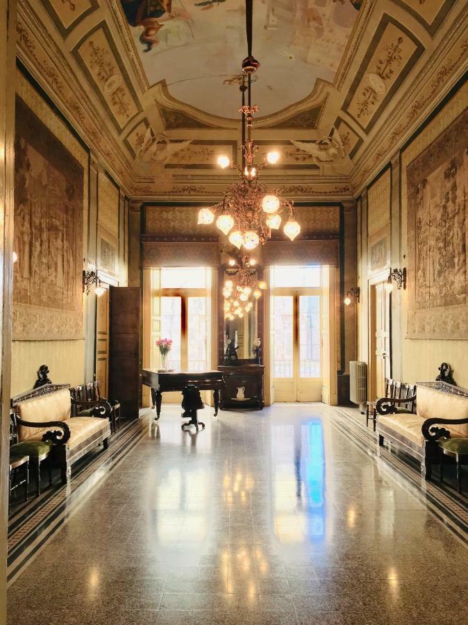 Palazzo Framarino Dei Malatesta - Noble Floor - XIV Century 焦维纳佐 外观 照片